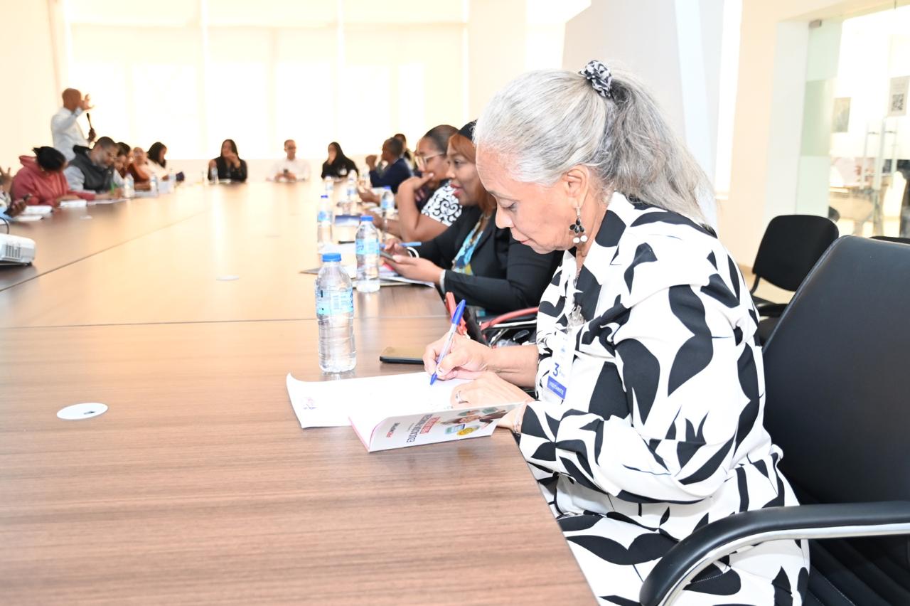 PROMIPYME imparte taller de educación financiera 